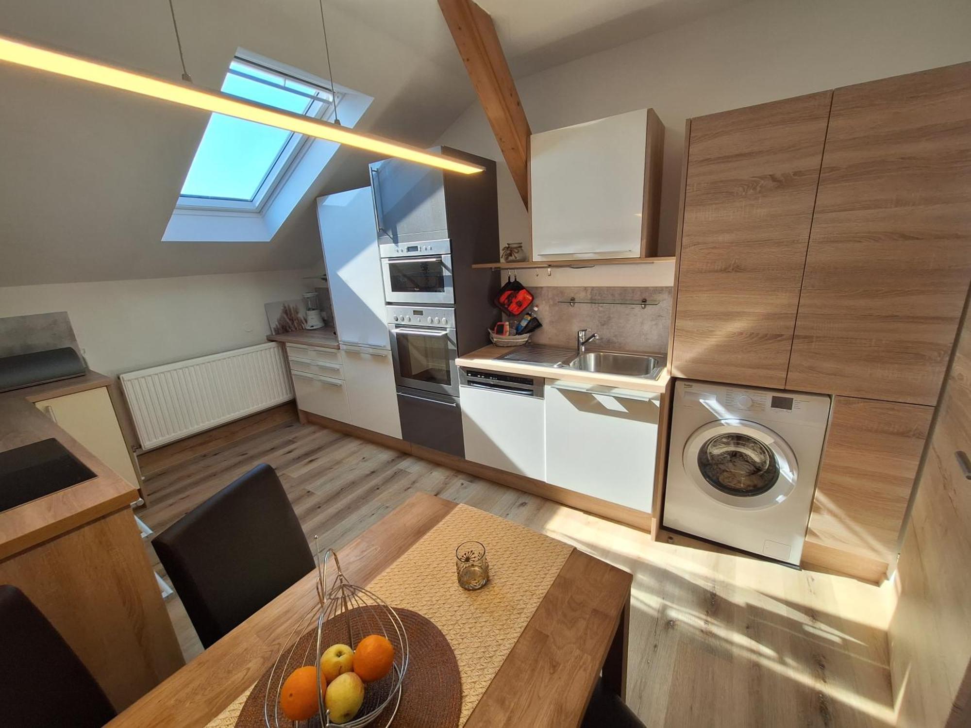 Homew4 - Sonnenschein Appartement